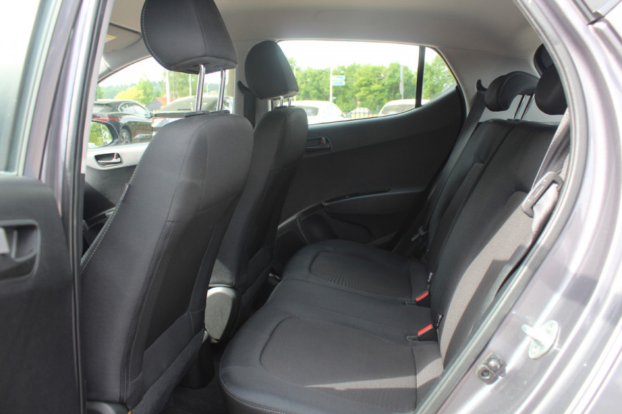 Hyundai i10 1.0i Go! 2017 / Navigatie / Apple CarPlay / Bluetooth / Lichtmetalen Velgen / Cruise control / Climate Control