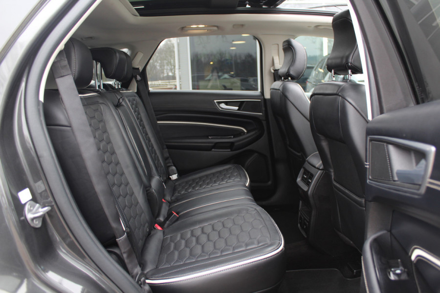 Ford Edge 2.0 TDCI Vignale / Trekhaak / Panoramadak / Camera / Leder / 20'' / Keyless / Apple CarPlay / DAB / Stoelverwarming / Stuurverwarming / Cruise Control