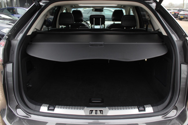 Ford Edge 2.0 TDCI Vignale / Trekhaak / Panoramadak / Camera / Leder / 20'' / Keyless / Apple CarPlay / DAB / Stoelverwarming / Stuurverwarming / Cruise Control