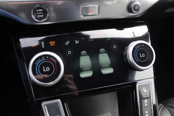 Jaguar I-PACE EV400 First Edition 90 kWh / Full option / Panoramadak / 360Camera / Head-up / Luchtvering / Leder / Meridian / Stuurverwarming