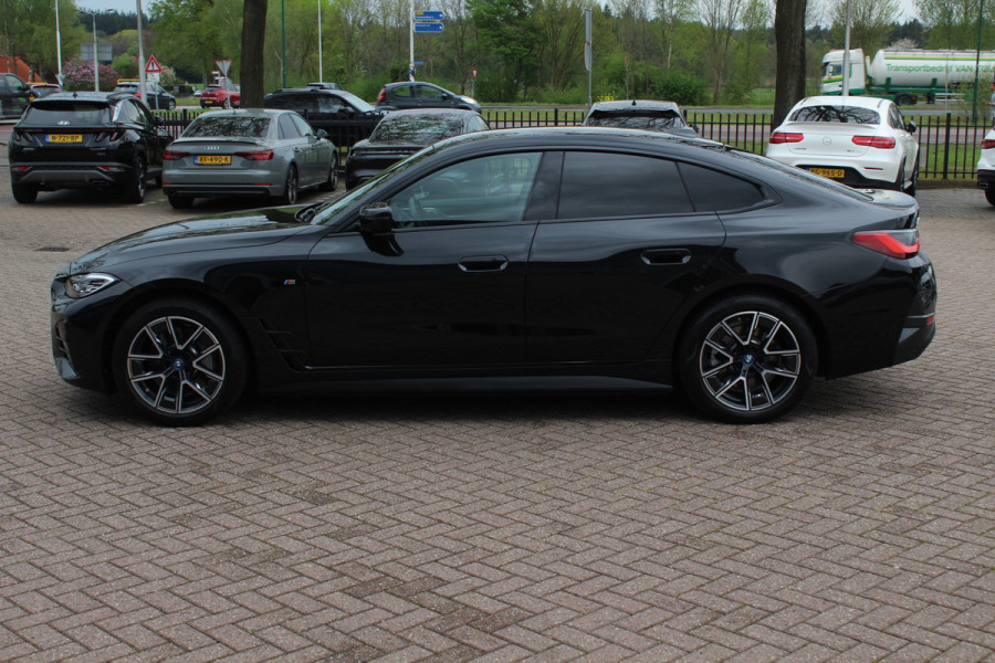 BMW i4 eDrive40 High Executive 84 kWh M Sport / SoH 96% / 360Camera / Head-up / Leder / Harman Kardon / Virtual Cockpit / 18'' / Navigatie / Harman Kardon / Stoelverwarming / DAB / ACC