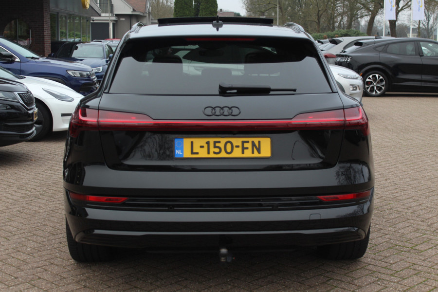 Audi e-tron e-tron 55 quattro advanced Pro Line Plus 95 kWh / Full option! / Trekhaak / Panoramadak / 360Camera / Head-up / B&O / Keyless / 21'' / Softclose / Stoelmassage / Luxe Leder / Nachtzicht / DAB / ACC