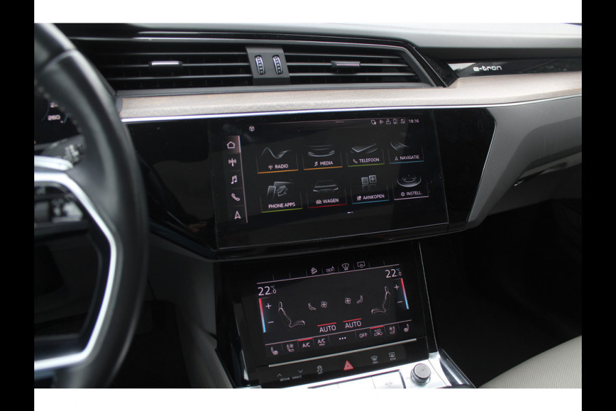Audi e-tron e-tron 55 quattro advanced Pro Line Plus 95 kWh / Full option! / Trekhaak / Panoramadak / 360Camera / Head-up / B&O / Keyless / 21'' / Softclose / Stoelmassage / Luxe Leder / Nachtzicht / DAB / ACC