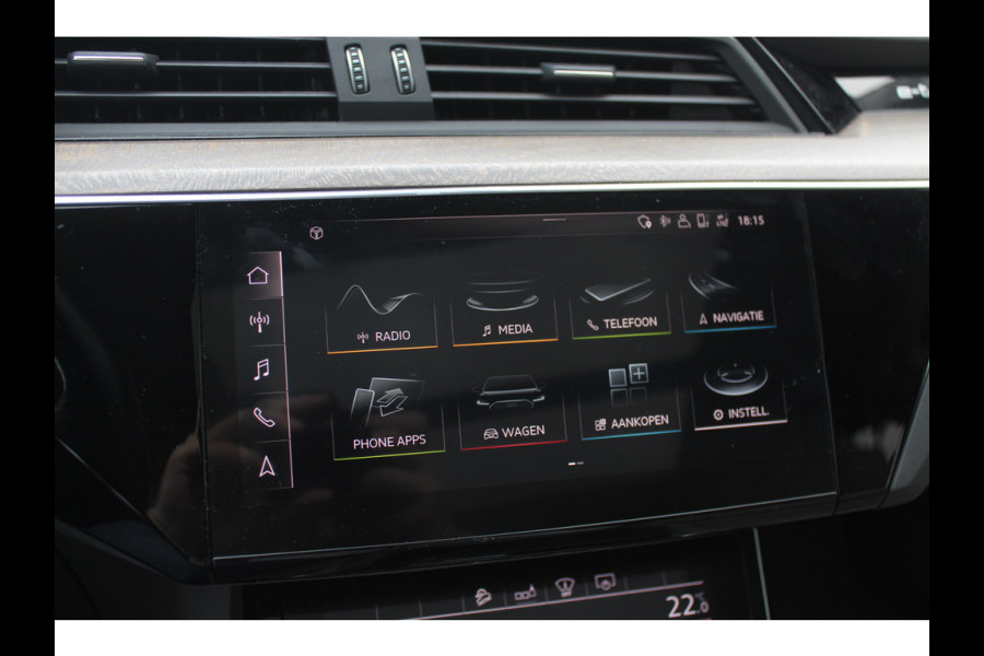 Audi e-tron e-tron 55 quattro advanced Pro Line Plus 95 kWh / Full option! / Trekhaak / Panoramadak / 360Camera / Head-up / B&O / Keyless / 21'' / Softclose / Stoelmassage / Luxe Leder / Nachtzicht / DAB / ACC