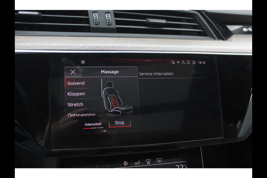 Audi e-tron e-tron 55 quattro advanced Pro Line Plus 95 kWh / Full option! / Trekhaak / Panoramadak / 360Camera / Head-up / B&O / Keyless / 21'' / Softclose / Stoelmassage / Luxe Leder / Nachtzicht / DAB / ACC