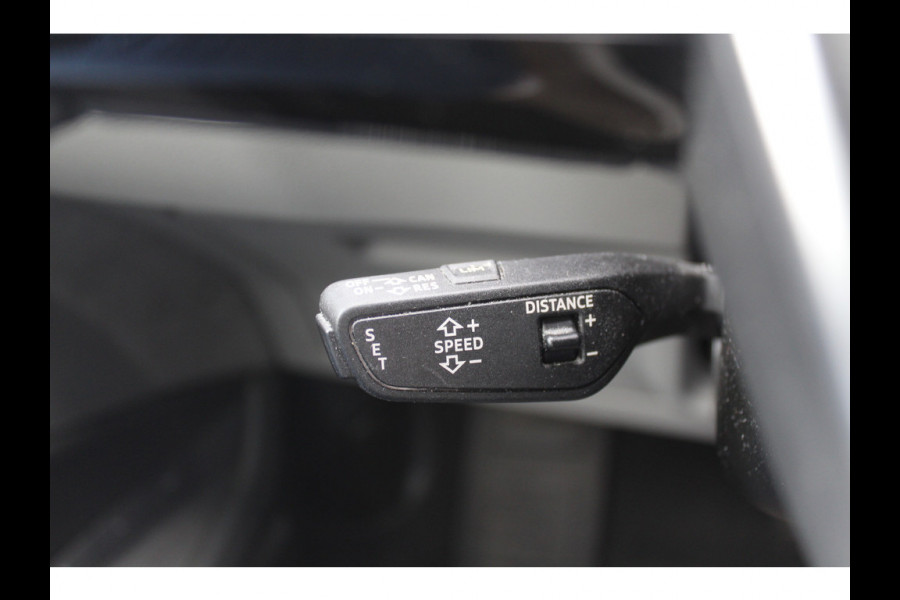 Audi e-tron e-tron 55 quattro advanced Pro Line Plus 95 kWh / Full option! / Trekhaak / Panoramadak / 360Camera / Head-up / B&O / Keyless / 21'' / Softclose / Stoelmassage / Luxe Leder / Nachtzicht / DAB / ACC