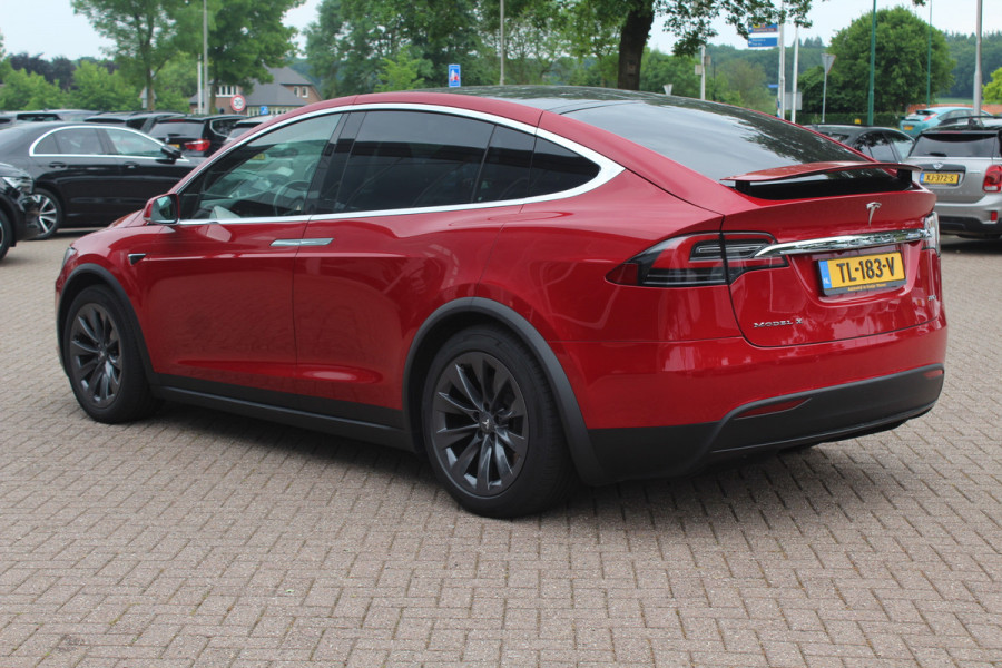 Tesla Model X 100D 7p. / Autopilot / Trekhaak / Panoramadak / 22'' / Luxe Leder / Luchtvering