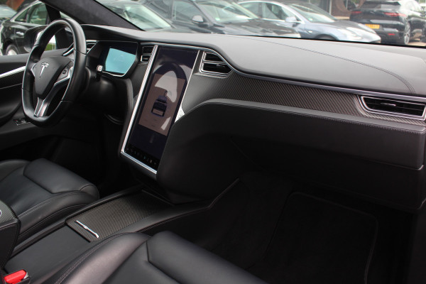 Tesla Model X 100D 7p. / Autopilot / Trekhaak / Panoramadak / 22'' / Luxe Leder / Luchtvering