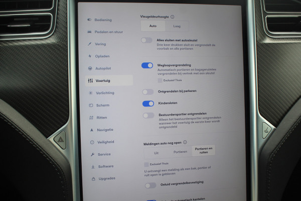 Tesla Model X 100D 7p. / Autopilot / Trekhaak / Panoramadak / 22'' / Luxe Leder / Luchtvering