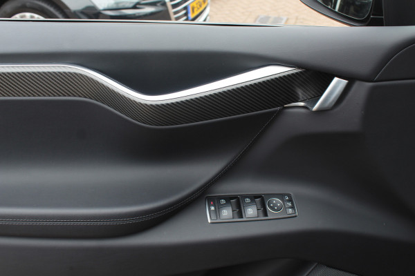 Tesla Model X 100D 7p. / Autopilot / Trekhaak / Panoramadak / 22'' / Luxe Leder / Luchtvering