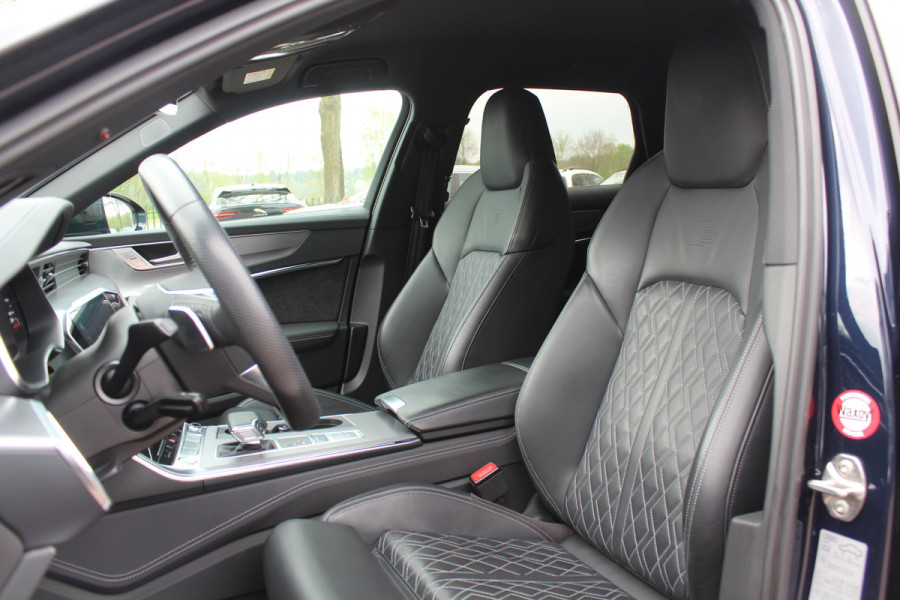Audi A6 Avant 55 TFSI quattro Design Pro Line Plus / Trekhaak / Camera / Head-up / Achterasbesturing / Luchtvering / Softclose / B&O / Leder / Interieurvoorverwarming / Dodehoek / DAB / ACC / Stoelverwarming 4x