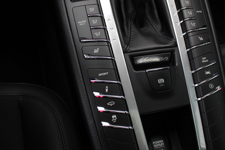 Porsche Macan 2.0 / Panoramadak / Luchtvering / NL Auto / 79.843 km / Dealer onderhouden.
