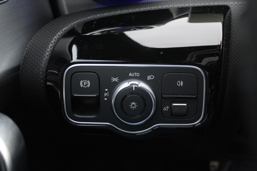 Mercedes-Benz CLA-Klasse Shooting Brake AMG 45 S 4MATIC+ Premium Plus / Panoramadak / 360Camera / Sportuitlaat / Schaalstoelen / Burmester / DAB / Dodehoek / Matrix LED / Memory seats / Navigatie