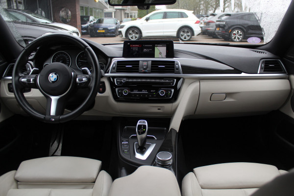 BMW 4 Serie Gran Coupé 430i xDrive High Exe. M Sport 62.559 km! / Camera / Leder / 18'' / Harman Kardon / Navigatie / DAB / Stoelverwarming / Cruise Control