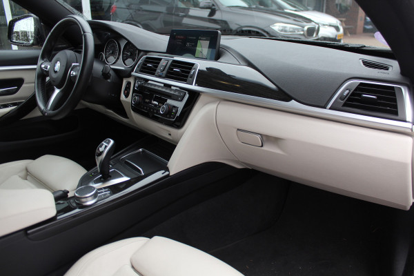 BMW 4 Serie Gran Coupé 430i xDrive High Exe. M Sport 62.559 km! / Camera / Leder / 18'' / Harman Kardon / Navigatie / DAB / Stoelverwarming / Cruise Control