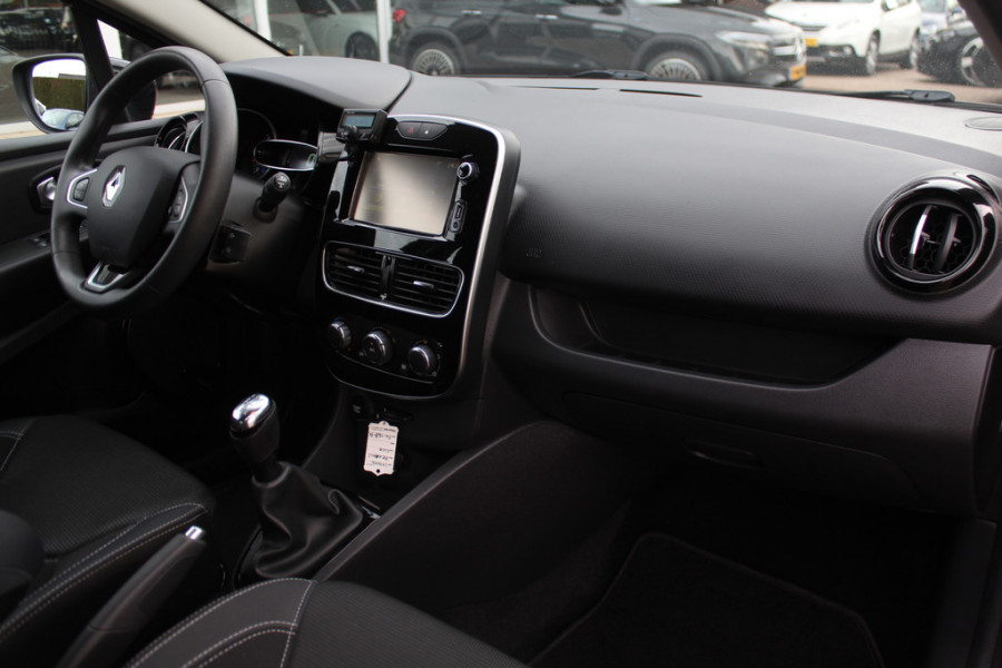 Renault Clio 1.2 TCe Zen / Navigatie / 16'' / DAB / Cruise Control