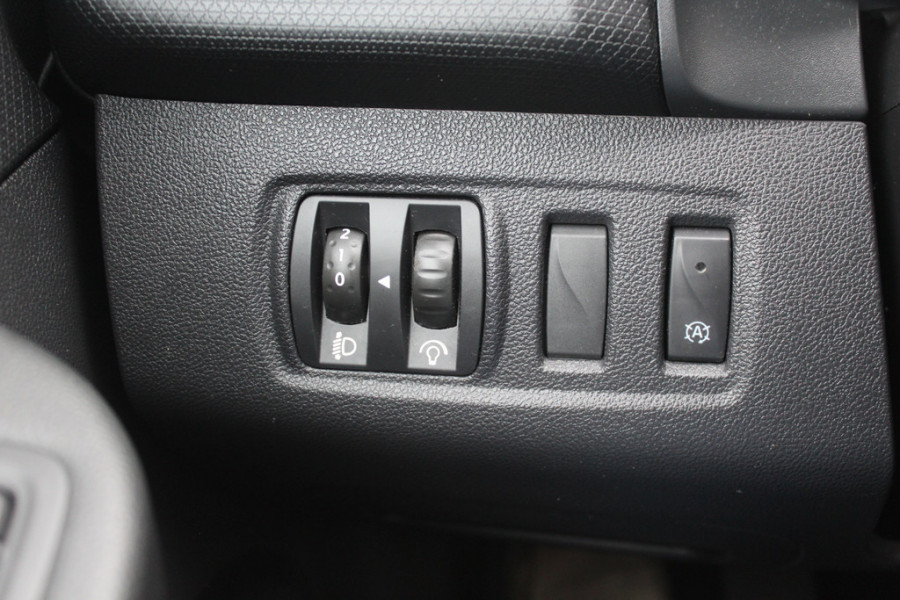 Renault Clio 1.2 TCe Zen / Navigatie / 16'' / DAB / Cruise Control