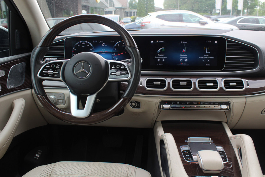 Mercedes-Benz GLE 450 4MATIC Premium Plus / Panoramadak / 360Camera / Burmester / 21'' / Head-up / Luchtvering / Treeplanken / Stoelventilatie / Stuurverwarming / Dodehoek / DAB / ACC