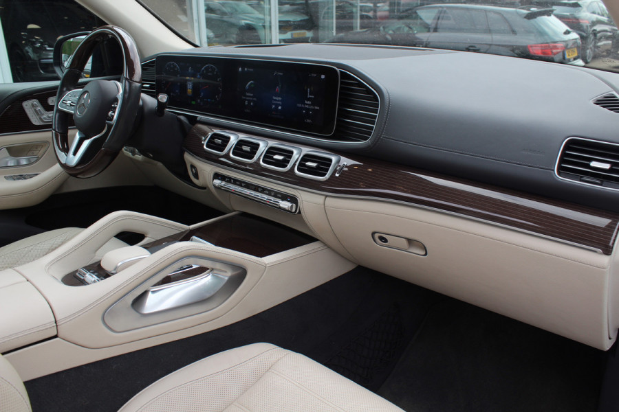 Mercedes-Benz GLE 450 4MATIC Premium Plus / Panoramadak / 360Camera / Burmester / 21'' / Head-up / Luchtvering / Treeplanken / Stoelventilatie / Stuurverwarming / Dodehoek / DAB / ACC