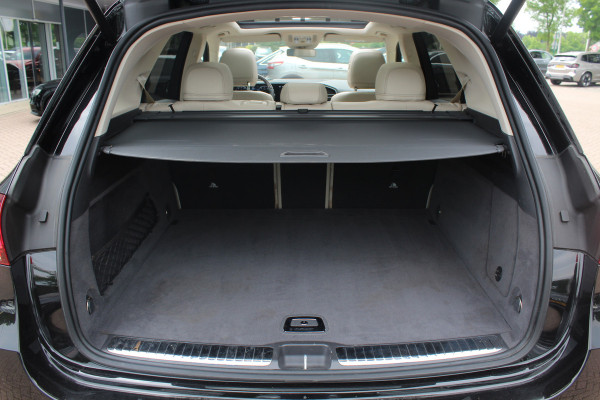 Mercedes-Benz GLE 450 4MATIC Premium Plus / Panoramadak / 360Camera / Burmester / 21'' / Head-up / Luchtvering / Treeplanken / Stoelventilatie / Stuurverwarming / Dodehoek / DAB / ACC