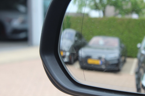Mercedes-Benz GLE 450 4MATIC Premium Plus / Panoramadak / 360Camera / Burmester / 21'' / Head-up / Luchtvering / Treeplanken / Stoelventilatie / Stuurverwarming / Dodehoek / DAB / ACC