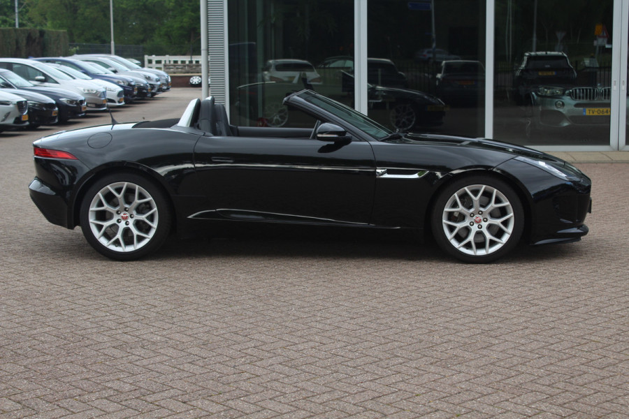 Jaguar F-Type 3.0 V6 Convertible 69.614 km! / Camera / Leder / Keyless / Memory seats / 19'' / Sportuitlaat