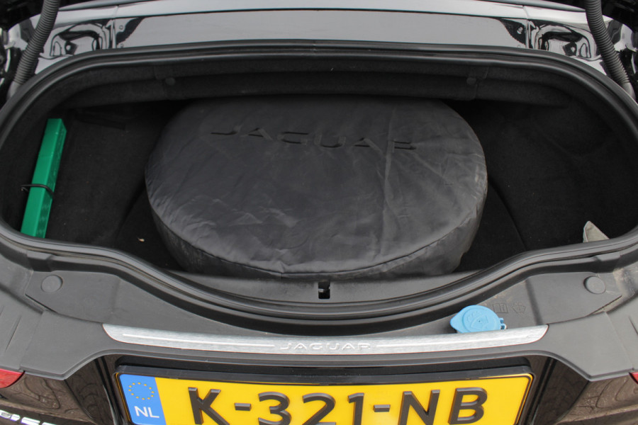 Jaguar F-Type 3.0 V6 Convertible 69.614 km! / Camera / Leder / Keyless / Memory seats / 19'' / Sportuitlaat