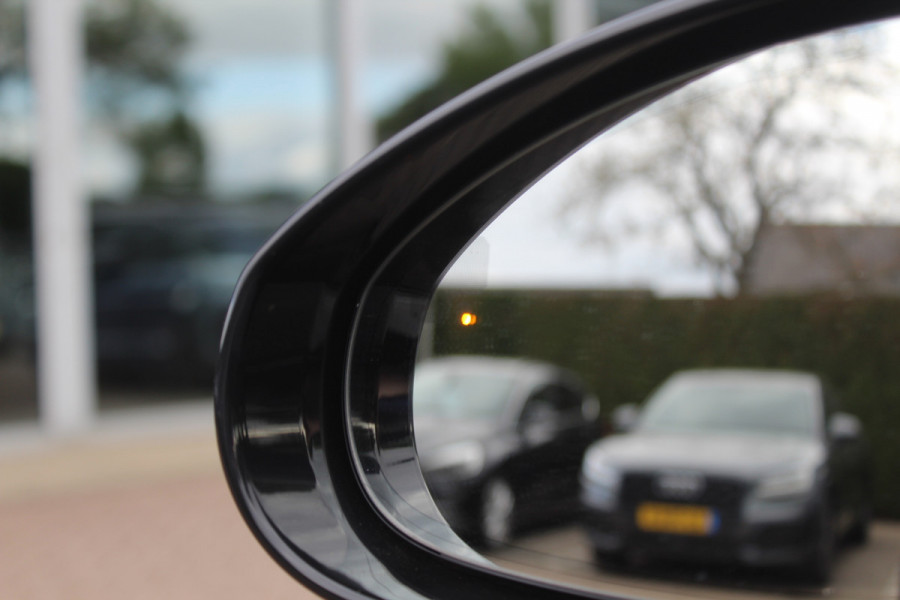 Jaguar F-Type 3.0 V6 Convertible 69.614 km! / Camera / Leder / Keyless / Memory seats / 19'' / Sportuitlaat
