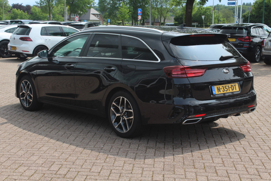 Kia Ceed Sportswagon 1.5 T-GDi GT-Line / Camera / Apple CarPlay / Keyless / 17'' / Stuurverwarming / Getint glas / DAB / Stoelverwarming