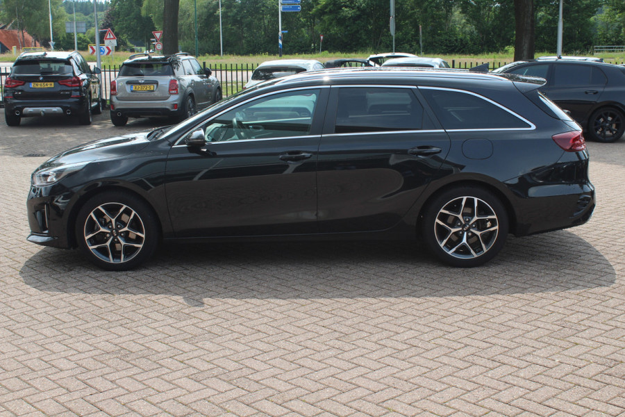 Kia Ceed Sportswagon 1.5 T-GDi GT-Line / Camera / Apple CarPlay / Keyless / 17'' / Stuurverwarming / Getint glas / DAB / Stoelverwarming