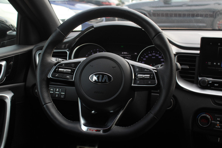 Kia Ceed Sportswagon 1.5 T-GDi GT-Line / Camera / Apple CarPlay / Keyless / 17'' / Stuurverwarming / Getint glas / DAB / Stoelverwarming