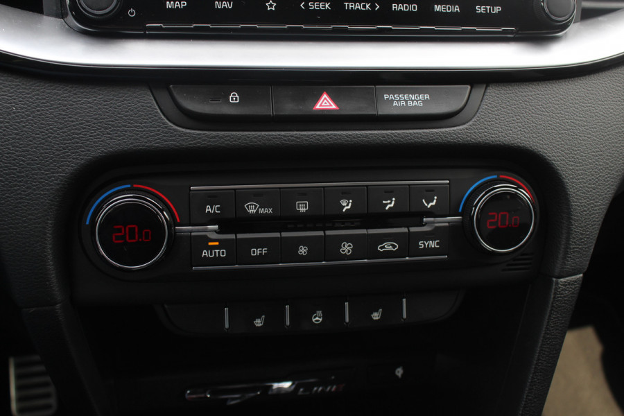 Kia Ceed Sportswagon 1.5 T-GDi GT-Line / Camera / Apple CarPlay / Keyless / 17'' / Stuurverwarming / Getint glas / DAB / Stoelverwarming