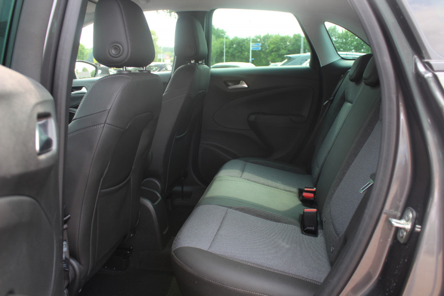 Opel Crossland 1.2 Turbo Elegance / NL Auto! / Trekhaak / Camera / Keyless / Navigatie / 16'' / LED Koplampen / Cruise Control