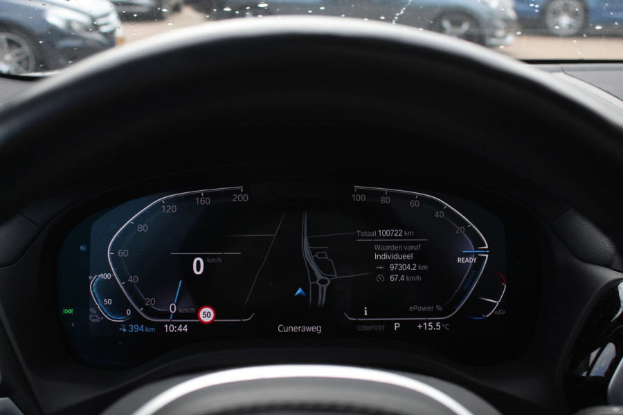 BMW iX3 High Executive 80 kWh / SoH 99% / Trekhaak / Panoramadak / 360Camera / Head-up / 20'' / Leder / Harman Kardon / Sfeerverlichting / Dodehoek / DAB / Stoelverwarming / ACC