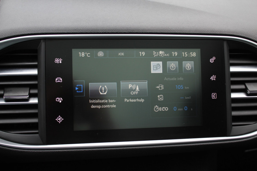 Peugeot 308 SW 1.2 PureTech Blue Lease Exe. / NIEUWSTAAT! / Panoramadak / Navigatie / Parkeerhulp V+A / 16'' / DAB / Cruise Control