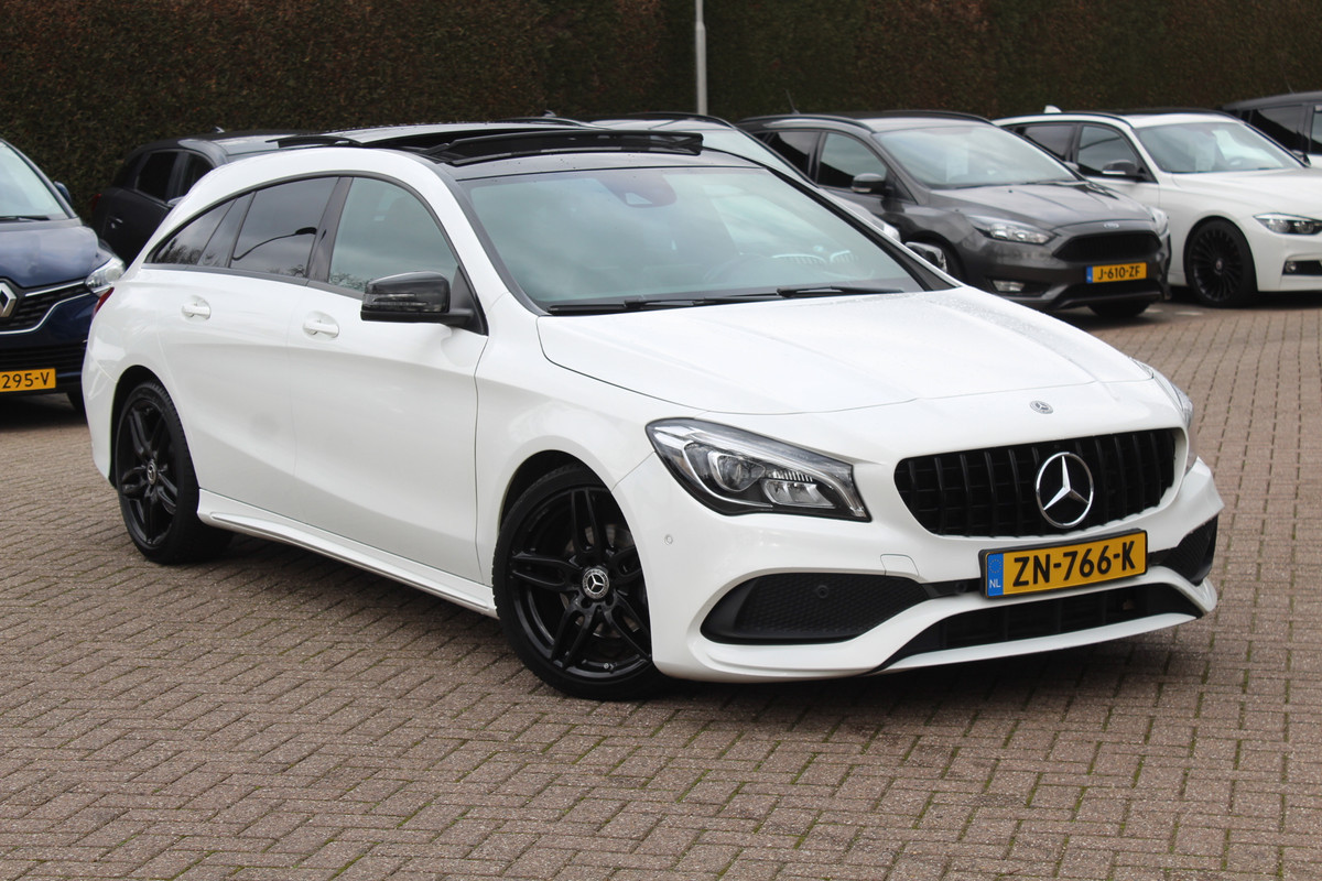 Mercedes-Benz CLA-Klasse Shooting Brake 180 / Panoramadak / Camera / Half leder / Navigatie / 18'' / LED Koplampen / Stoelverwarming / Cruise Control Mercedes-Benz CLA-Klasse Shooting Brake 180 / Panoramadak / Camera / Half leder / Navigatie / 18'' / LED Koplampen / Stoelverwarming / Cruise Control