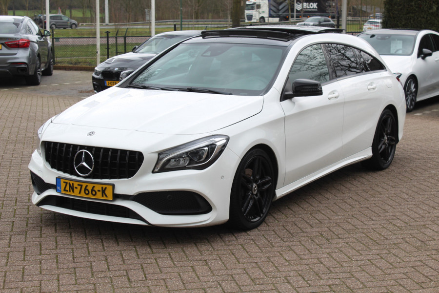 Mercedes-Benz CLA-Klasse Shooting Brake 180 / Panoramadak / Camera / Half leder / Navigatie / 18'' / LED Koplampen / Stoelverwarming / Cruise Control