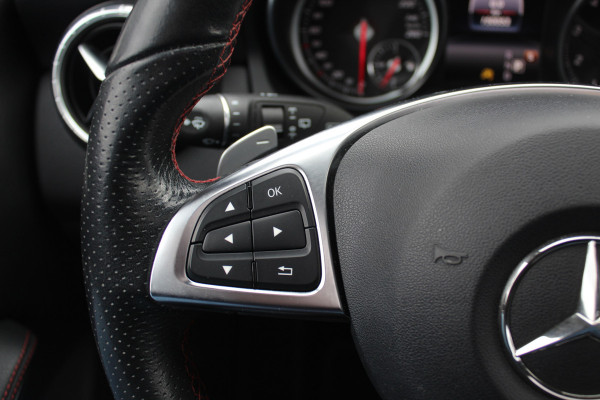 Mercedes-Benz CLA-Klasse Shooting Brake 180 / Panoramadak / Camera / Half leder / Navigatie / 18'' / LED Koplampen / Stoelverwarming / Cruise Control