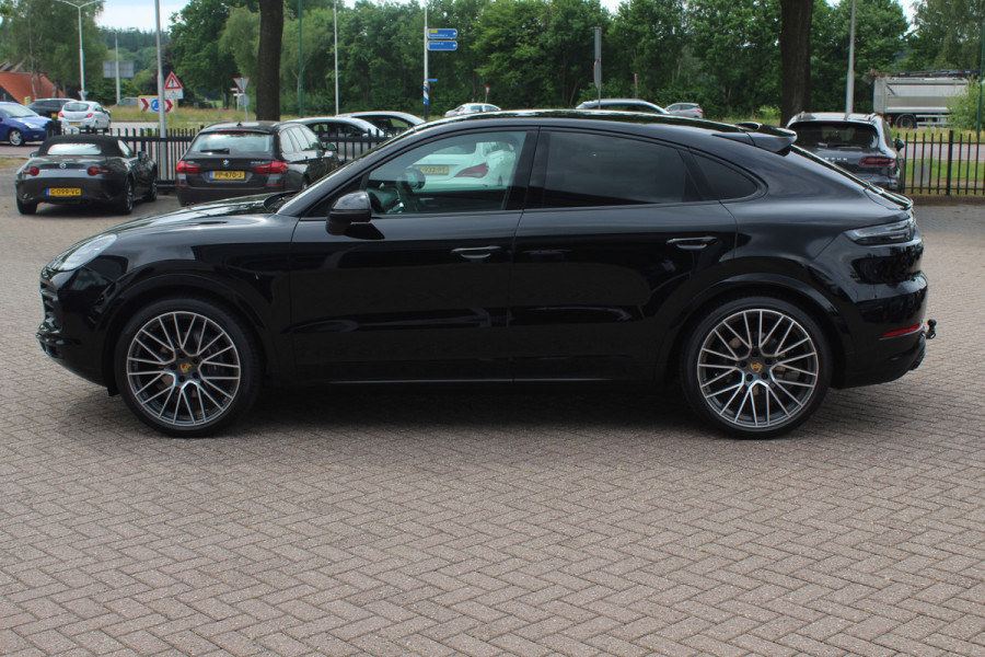 Porsche Cayenne Coupé 3.0 / Trekhaak / Panoramadak / Camera / Luchtvering / 22'' / Bose / Stoelventilatie / Sportchrono / Stoelverwarming / DAB / ACC