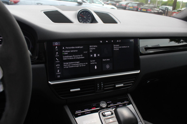 Porsche Cayenne Coupé 3.0 / Trekhaak / Panoramadak / Camera / Luchtvering / 22'' / Bose / Stoelventilatie / Sportchrono / Stoelverwarming / DAB / ACC