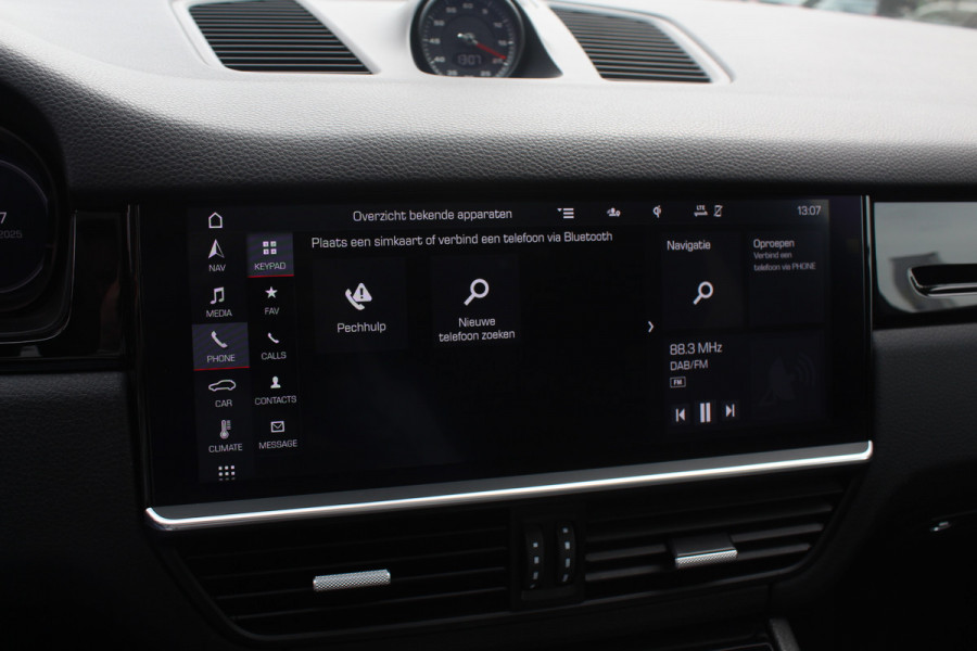 Porsche Cayenne Coupé 3.0 / Trekhaak / Panoramadak / Camera / Luchtvering / 22'' / Bose / Stoelventilatie / Sportchrono / Stoelverwarming / DAB / ACC