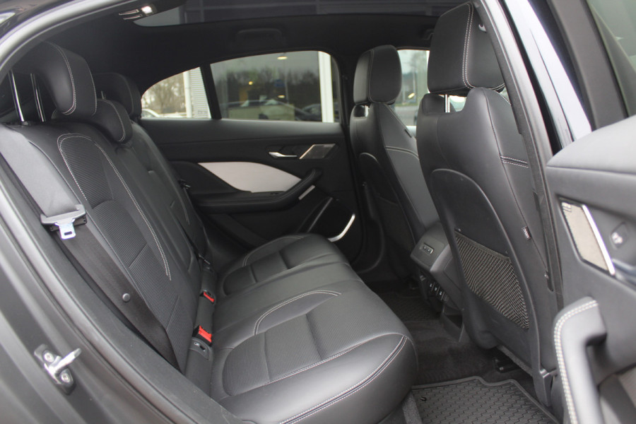 Jaguar I-PACE EV400 HSE 90 kWh / SoH 88% / Full option / Panoramadak / 360Camera / Head-up / Luchtvering / Leder / Meridian / Stuurverwarming