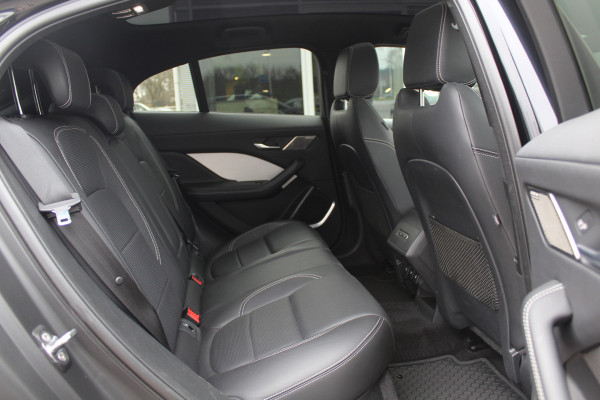 Jaguar I-PACE EV400 HSE 90 kWh / SoH 88% / Full option / Panoramadak / 360Camera / Head-up / Luchtvering / Leder / Meridian / Stuurverwarming