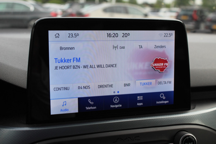 Ford FOCUS Wagon 1.0 EcoBoost Trend Edition Business / Apple CarPlay / Navigatie / Parkeerhulp V+A / Keyless / 16'' / Sportstoelen / Cruise Control