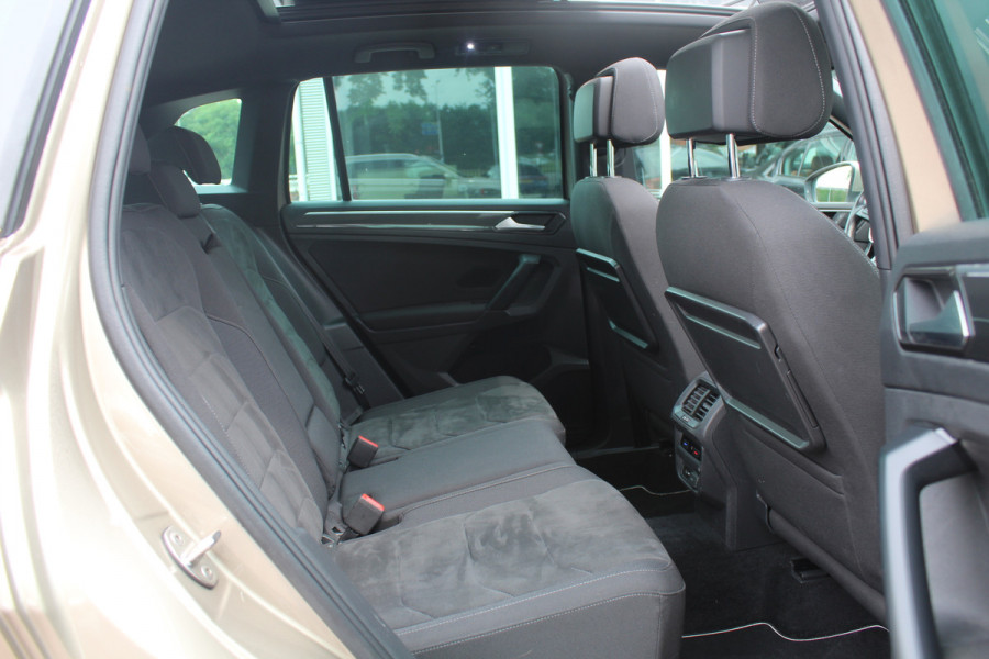 Volkswagen Tiguan 1.4 TSI ACT Highline Bus. R-Line / Trekhaak / Panoramadak / 360Camera / 19'' / Virtual Cockpit / Apple CarPlay / DAB / Stoelverwarming / ACC