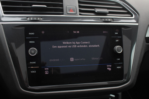 Volkswagen Tiguan 1.4 TSI ACT Highline Bus. R-Line / Trekhaak / Panoramadak / 360Camera / 19'' / Virtual Cockpit / Apple CarPlay / DAB / Stoelverwarming / ACC