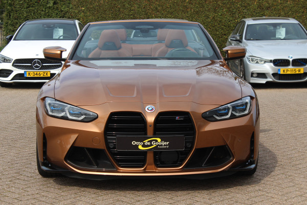 BMW 4 Serie Cabrio M4 xDrive Competition / Camera / Head-up / Carbon / Nekverwarming / H&K / Keyless / Stuurverwarming / ACC / DAB / Dodehoek / Windscherm