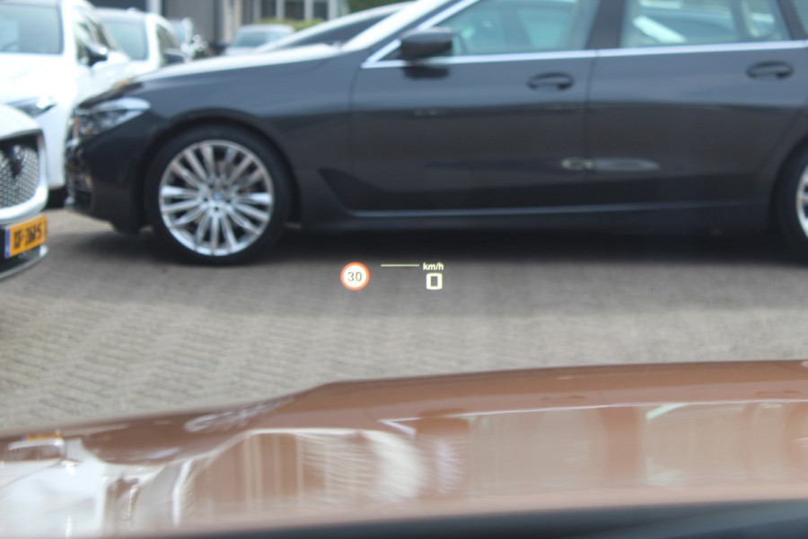 BMW 4 Serie Cabrio M4 xDrive Competition / Camera / Head-up / Carbon / Nekverwarming / H&K / Keyless / Stuurverwarming / ACC / DAB / Dodehoek / Windscherm