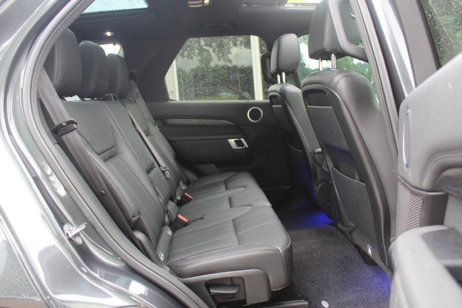 Land Rover Discovery 3.0 Td6 HSE Luxury 7p. / Trekhaak / Panoramadak / 360Camera / 22'' / Volleder / Virtual Cockpit / Stuurverwarming / Keyless / Luchtvering / Meridian / DAB / Stoelverwarming / Cruise Control