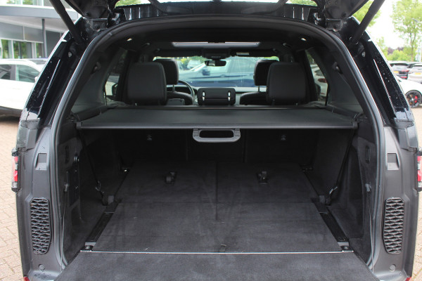 Land Rover Discovery 3.0 Td6 HSE Luxury 7p. / Trekhaak / Panoramadak / 360Camera / 22'' / Volleder / Virtual Cockpit / Stuurverwarming / Keyless / Luchtvering / Meridian / DAB / Stoelverwarming / Cruise Control